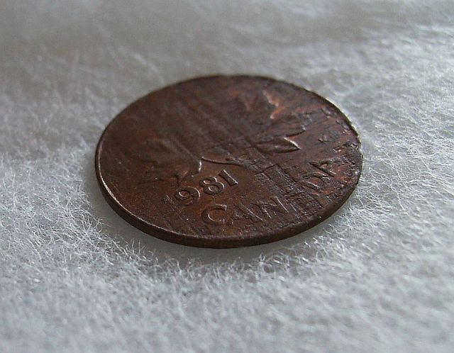 1981-Penny---->--Error-Or-Not-?